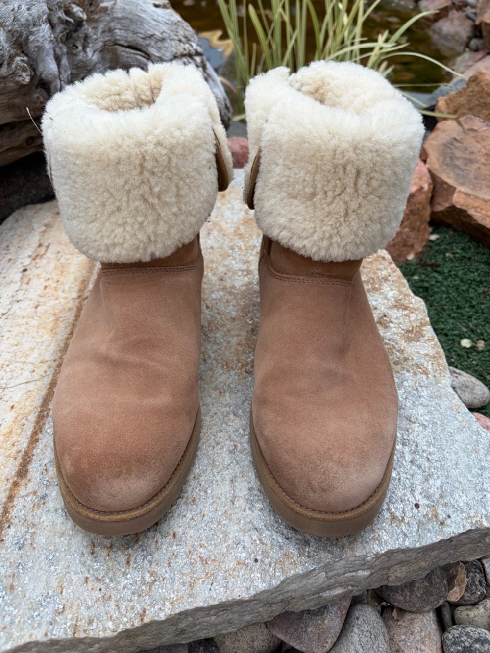 UGG Classic Tall Boots Womens 9.5 Chestnut Sheepskin Suede Winter - Picture 6 of 9